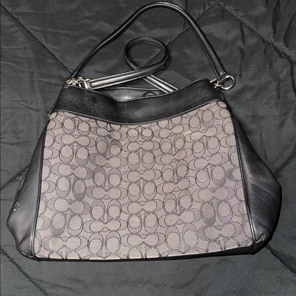 Coach Black and Gray Signature Handbag - Picture 4 of 9